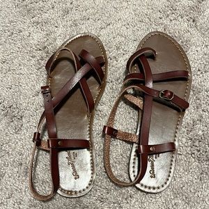 Universal Thread Brown Strappy Sandals